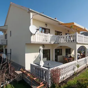  Apartmán Corana Chorvatsko